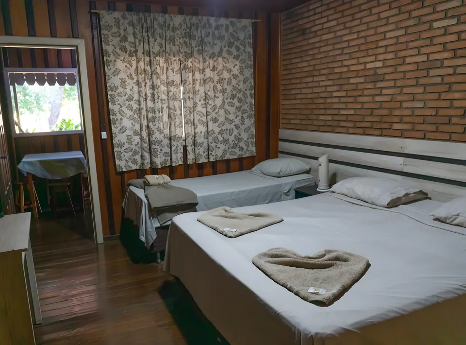 Privatzimmer in der Lodge am Fluss