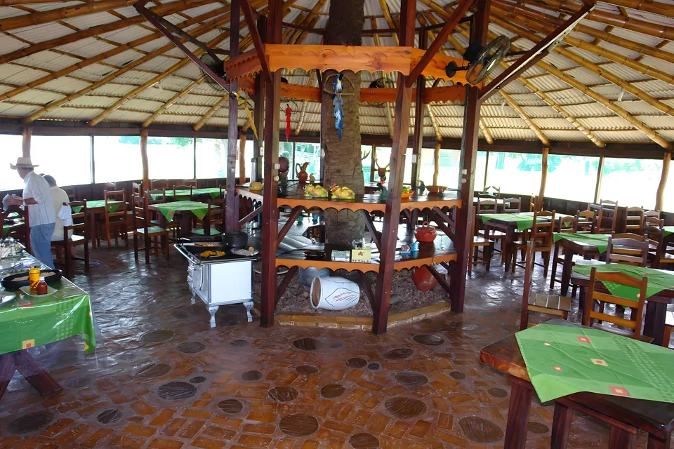 Das offene Restaurant der Farm